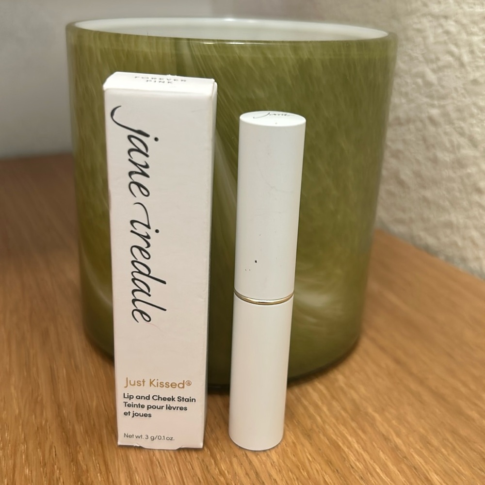 Jane Iredale Just Kissed Balm Forever Pink
